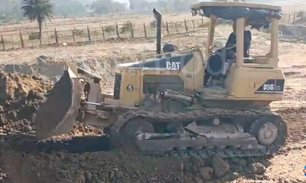Caterpillar D5GXL Dozer